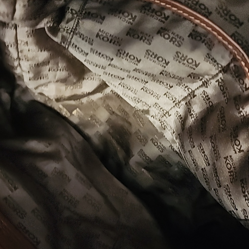 Tote - Picture 3 of 3